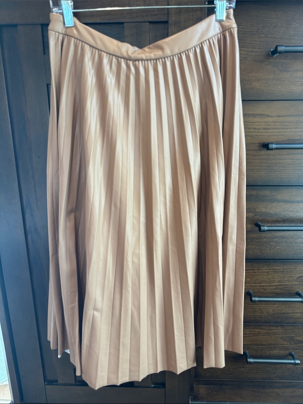 Pleated Pleather Midi Skirt in Camel